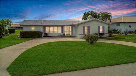 425 Capri Isles Court Punta Gorda, FL 33950