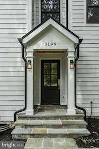 3199 Pollard St Arlington, VA 22207