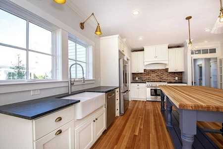 15 N Main St Cohasset, MA 02025