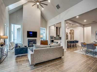 7021 Royal View Drive Mckinney, TX 75070