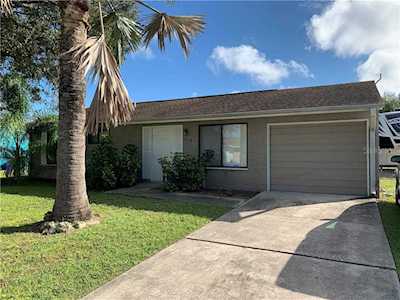 7568 Hanchey Street North Port, FL 34287