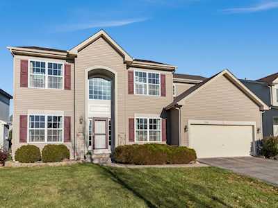 2260 Hagaman Ln Montgomery, IL 60538