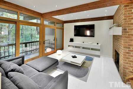 101 Arbutus Place Chapel Hill, NC 27517