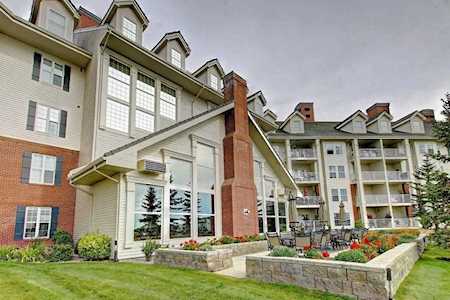 151 Country Village Road NE #2342 Calgary, AB T3K 5X5