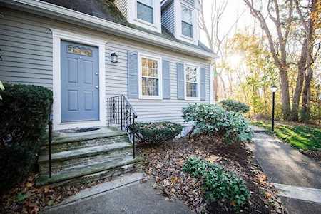 34 Village St #34 Easton, MA 02375