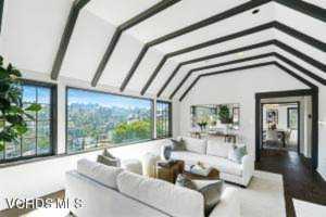 3480 Troy Drive Los Angeles, CA 90068