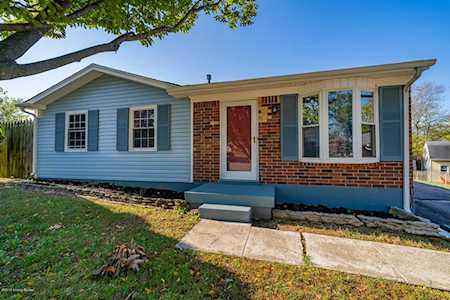 5402 Laureltree Pl Louisville, KY 40229