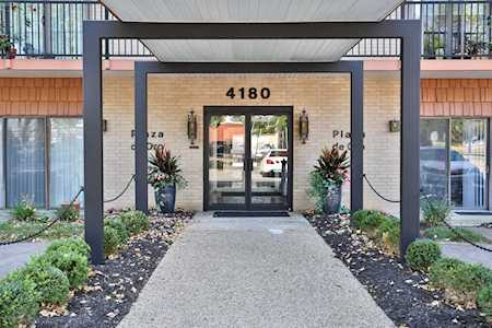 4180 Lyndon Way #303 Louisville, KY 40207