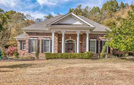 4171 Sparrow Hill Dr Lakeland, TN 38002
