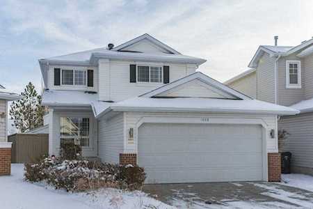 1036 Sierra Morena Court SW Calgary, AB T3H 3N2