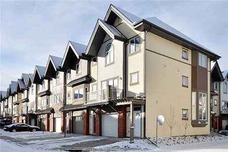 1509 Wentworth Villa(s) SW Calgary, AB T3H 0K7