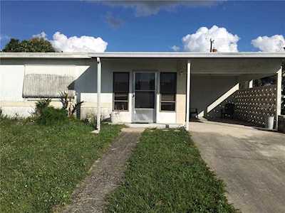 4402 Los Rios Street North Port, FL 34287