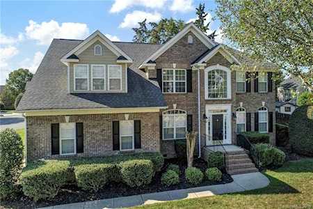 4502 Shadow Moss Circle Fort Mill, SC 29708