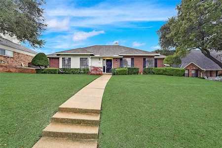 8310 Club Meadows Drive Dallas, TX 75243