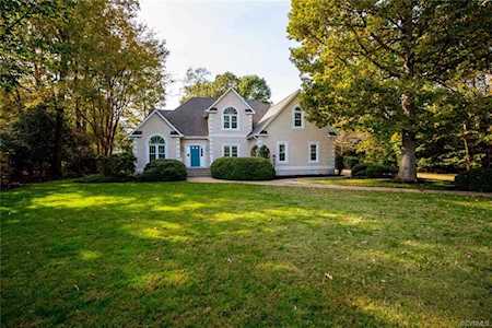 12605 Hogans Alley Chester, VA 23836