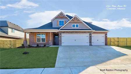 1541 Blue Moon RD Centerton, AR 72719