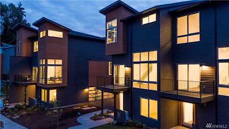 18260 73rd Ave NE #101 Kenmore, WA 98028
