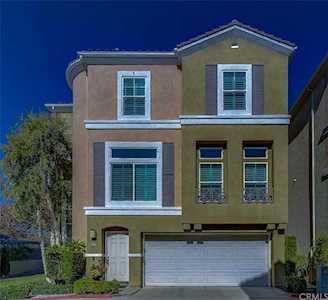 237 Montana Del Lago Drive Rancho Santa Margarita, CA 92688