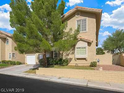 9330 Golden Timber Ln Las Vegas, NV 89117