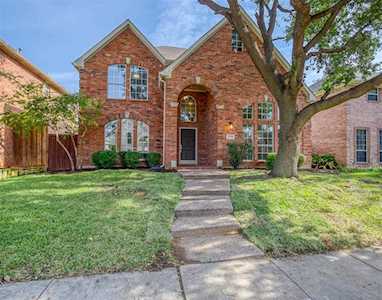 17716 Meadow Grove Lane Dallas, TX 75287