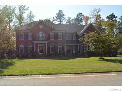 11706 Shallow Cove Dr Chester, VA 23836