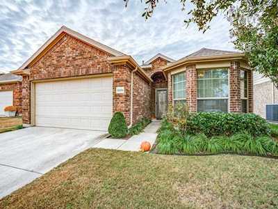 5009 Hidden Knolls Drive Mckinney, TX 75071