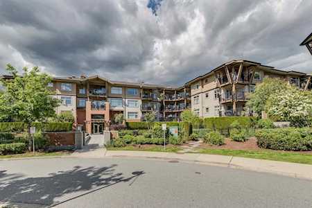 300 Klahanie Drive #406 Port Moody, BC V3H 5K8