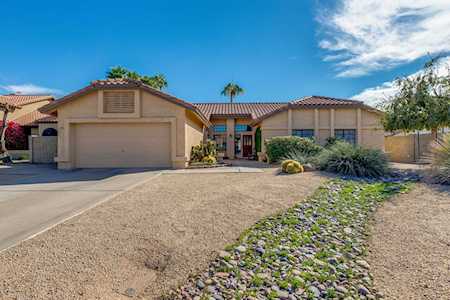 33 S Riata Drive Gilbert, AZ 85296