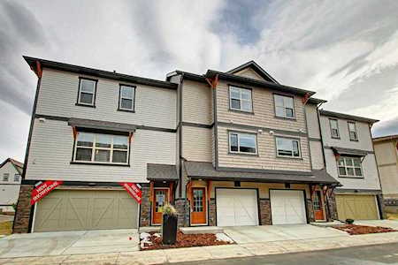 32 Horseshoe Crescent #1503 Cochrane, AB T4C 2P4