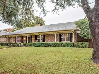 10306 Trailcliff Drive Dallas, TX 75238