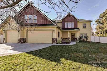 3221 N Acre Ln Boise, ID 83704-4502