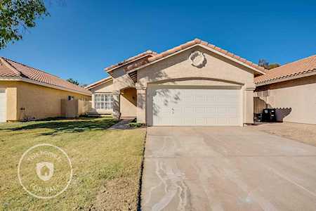 6854 S Dennis Drive Tempe, AZ 85283
