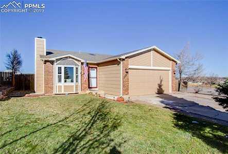 4290 Vicksburg Terrace Colorado Springs, CO 80917
