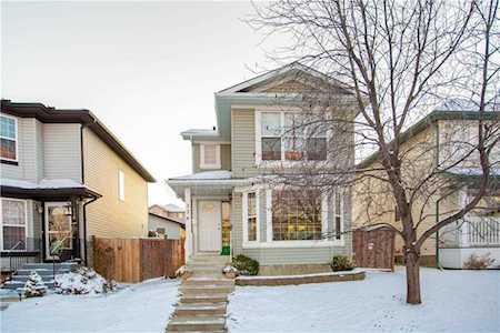 176 Country Hills Heights NW Calgary, AB T3K 5G3
