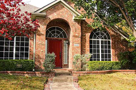 6629 Oxford Lane The Colony, TX 75056