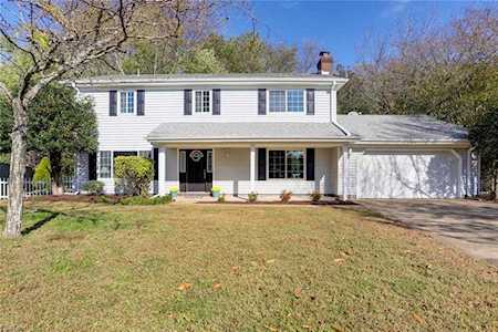 2000 Agnes Ct Virginia Beach, VA 23454