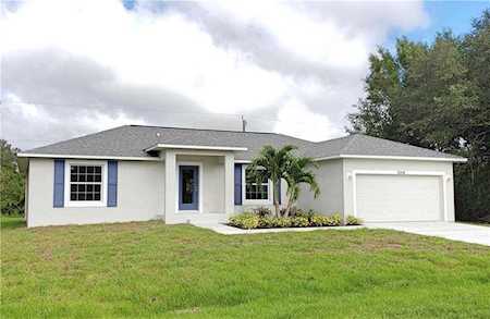 290 Australian Drive Rotonda West, FL 33947