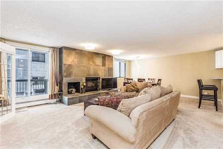 215 14 Avenue SW #402 Calgary, AB T2R 0M2