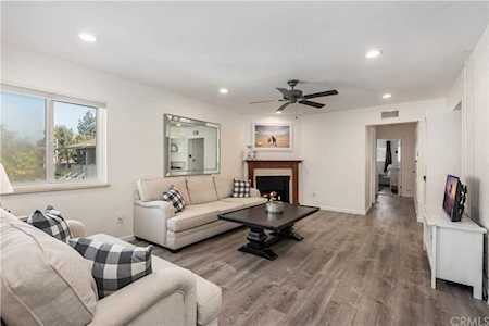 215 #4 E Taft Avenue Orange, CA 92865