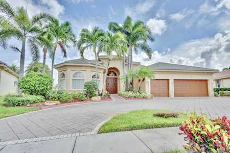 2628 Arbor Lane Royal Palm Beach, FL 33411