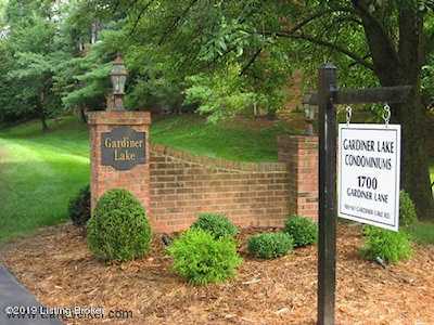 157 Gardiner Lake Rd Louisville, KY 40205