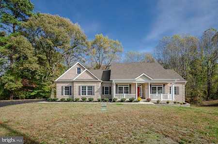 2051 Hatfield Rd Huntingtown, MD 20639