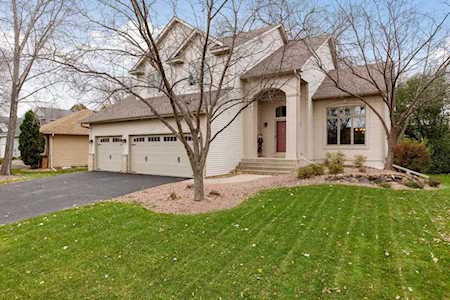 8912 Windsor Terrace Brooklyn Park, MN 55443