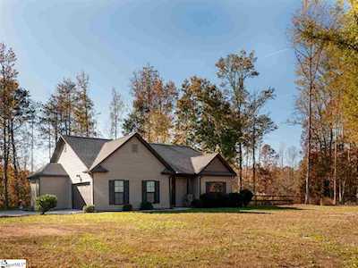 5 Goodwin Bridge Rd Travelers Rest, SC 29690