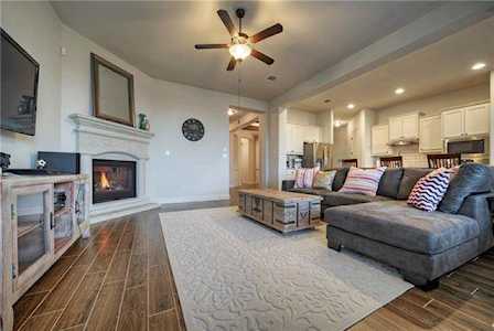 263 Quartz Dr Dripping Springs, TX 78620