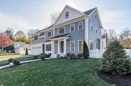 3 Peck Ave Wellesley, MA 02481