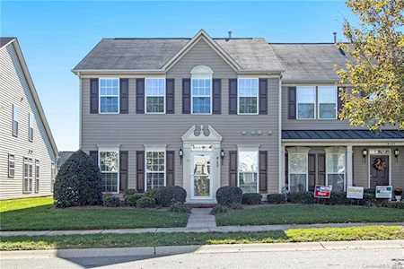 8153 Bridgegate Dr Huntersville, NC 28078