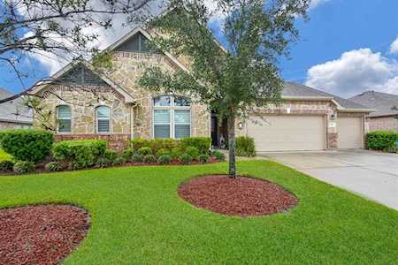 8610 Redstone Hills Dr Cypress, TX 77433