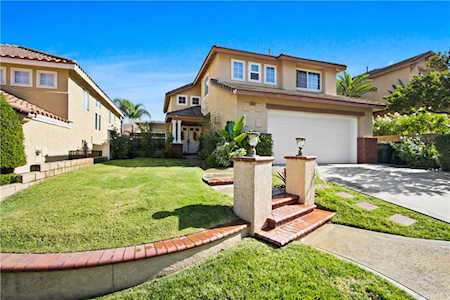 1246 S Silver Star Way Anaheim Hills, CA 92808