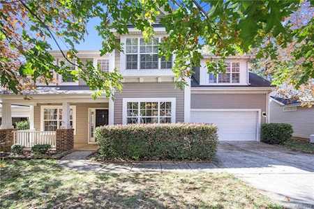 6815 Colonial Garden Dr Huntersville, NC 28078